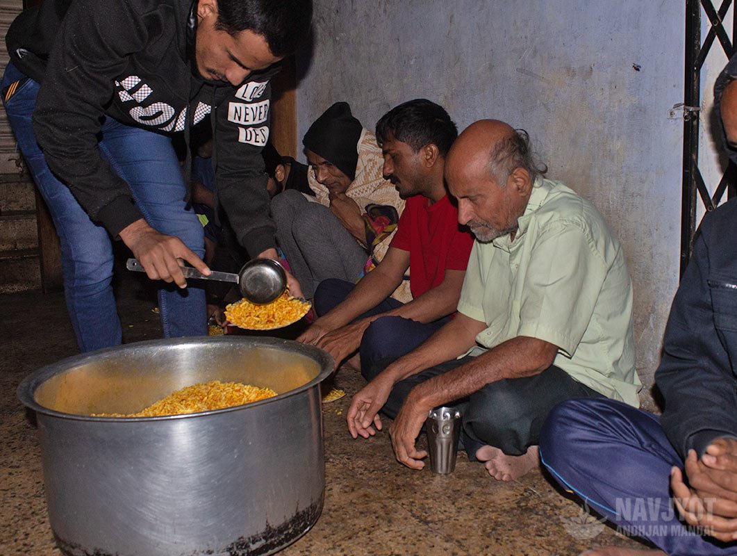 navjyot-andhjanmandal-food-facility-03